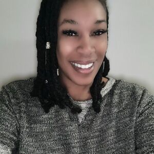 Meet your Posher, Paula